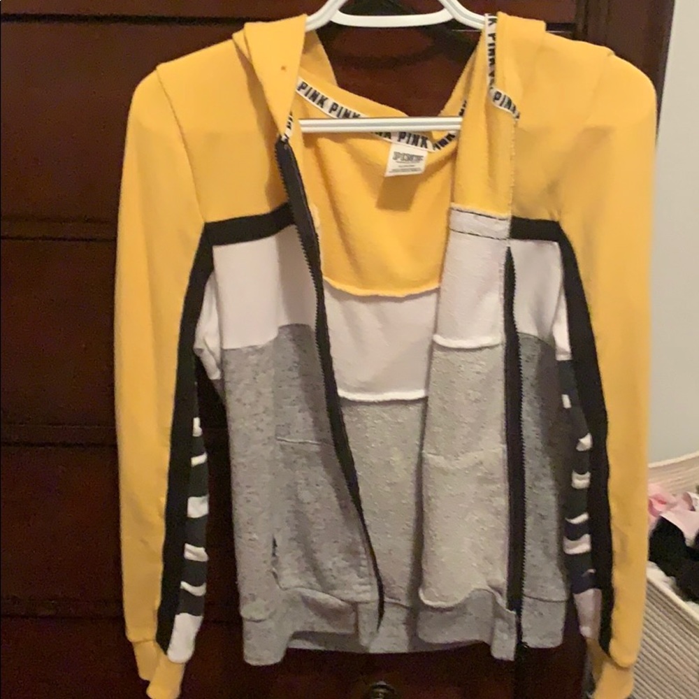 Zip up Victoria’s Secret hoodie